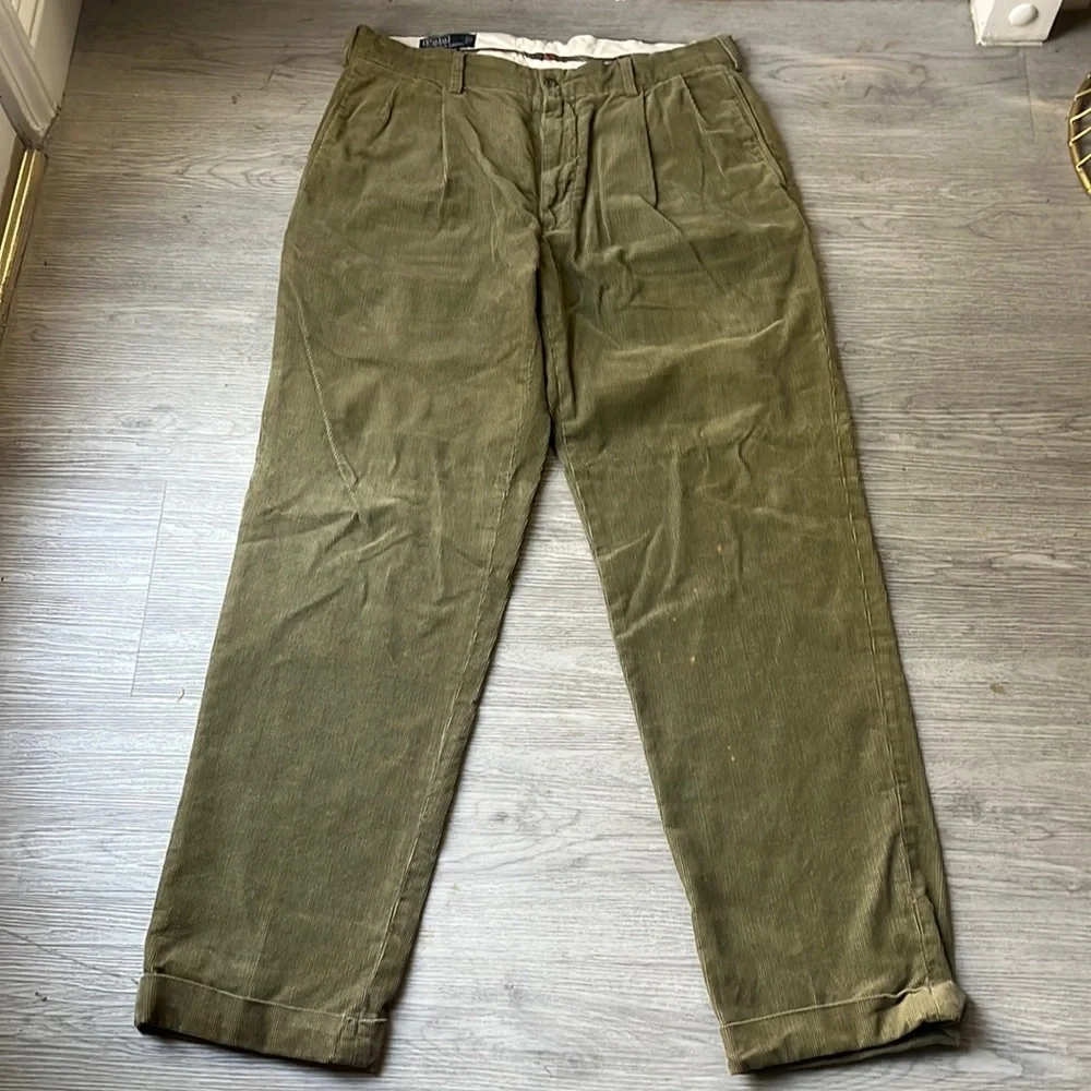 Ralph Lauren Standard Pleated Pant in Rugged Corduroy - Dark Olive